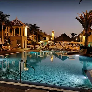 https://marylanza-suites-spa.in-canary-islands.com