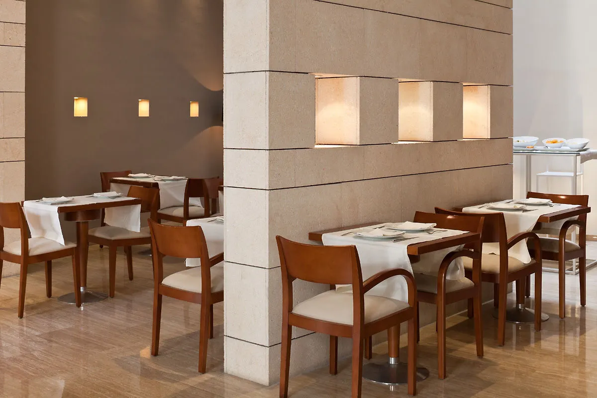 Hotel Rey Alfonso X Seville 4*,