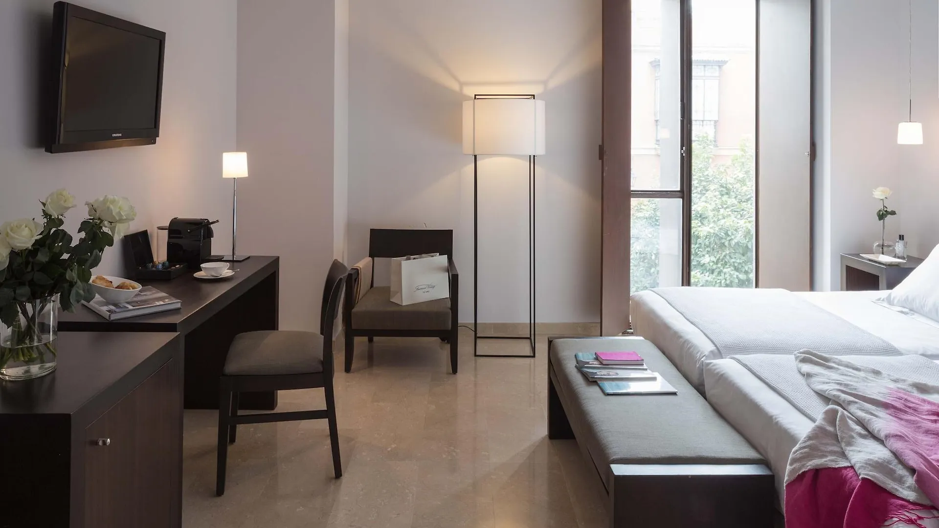 סביליה Hotel Rey Alfonso X ספרד